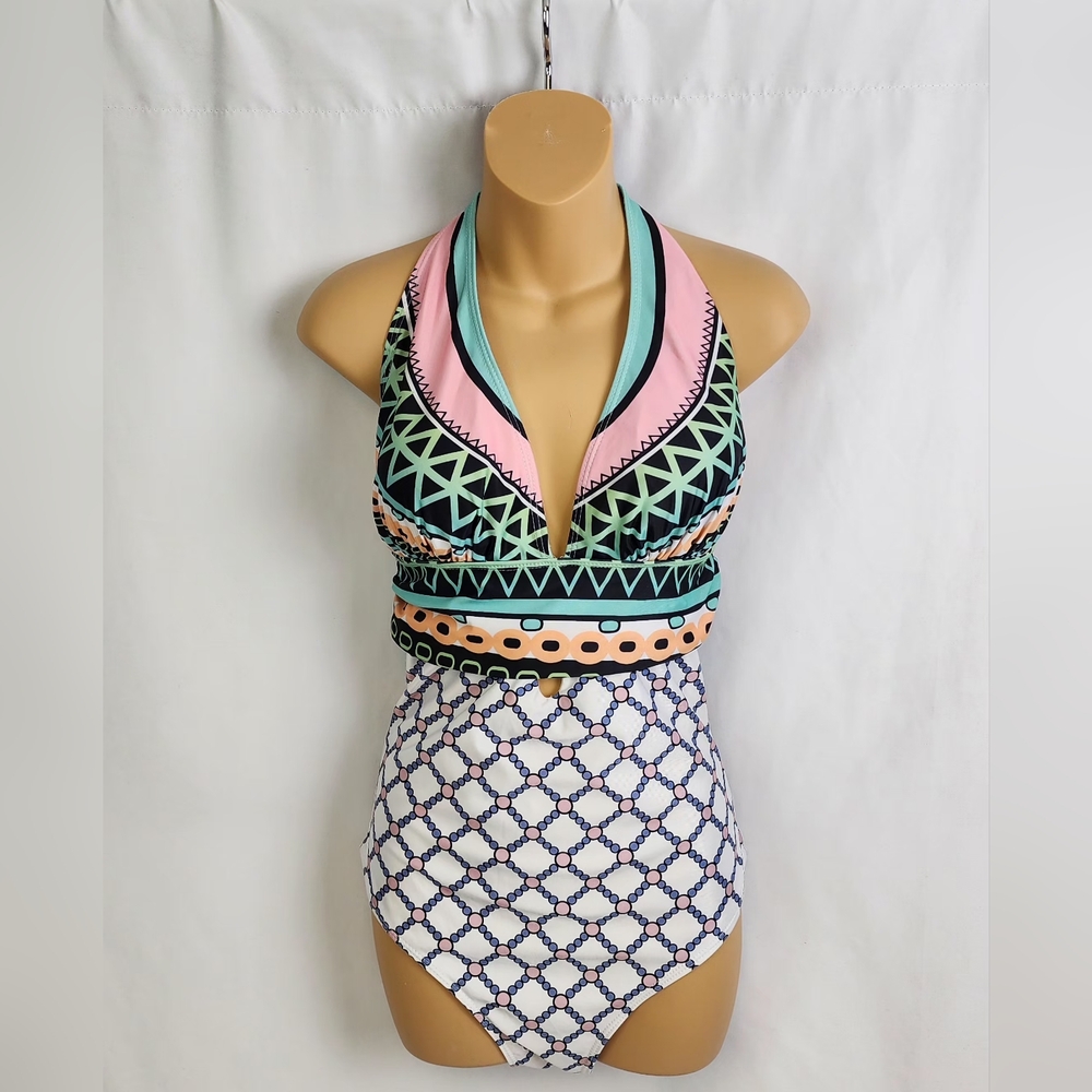 Women's CUPSHE Bikini Swimsuit Size L
